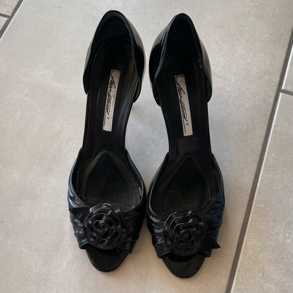 Brian Atwood Patent Peeptoe made jn Italy 39.5 8.5 - Picture 4 of 12